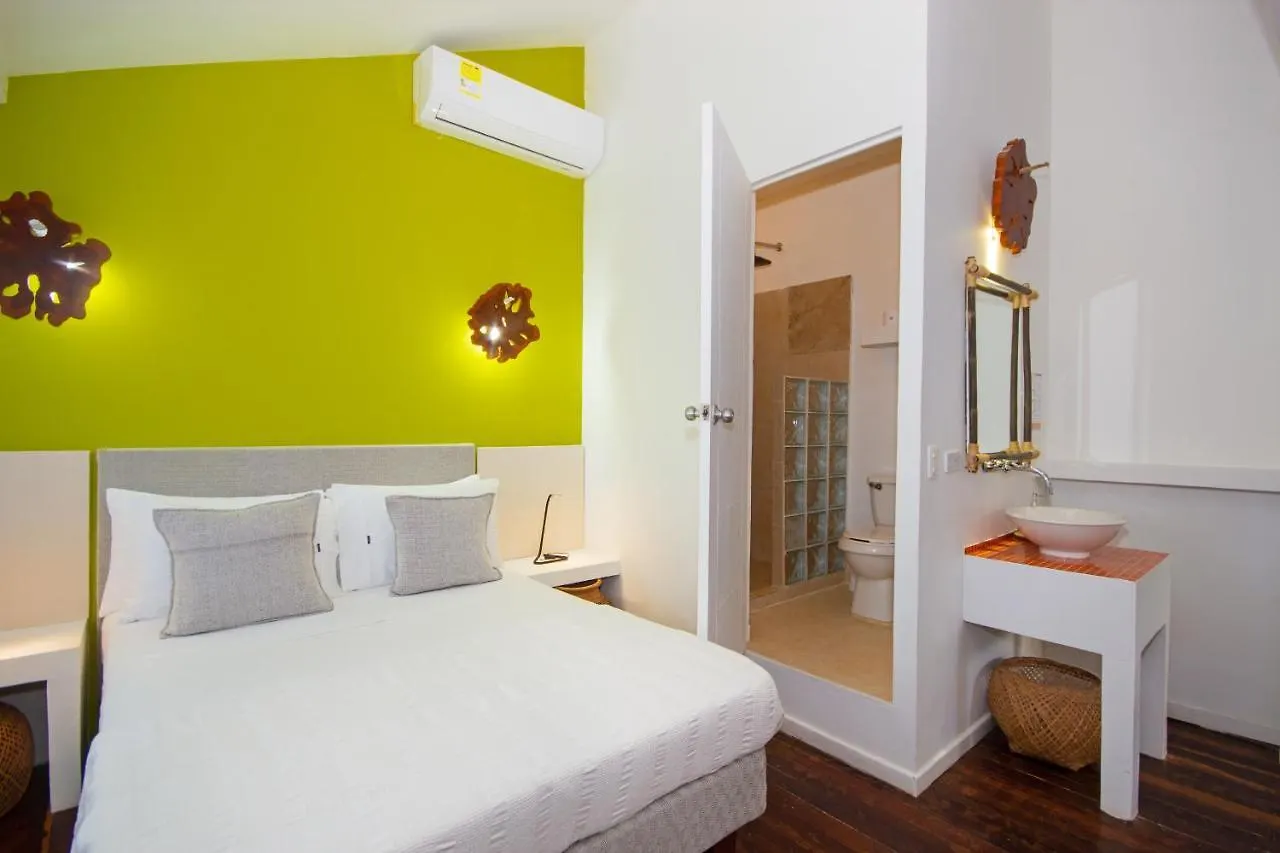 ****  Cartagena Kohsamui Casa Hotel Del Mar קולומביה